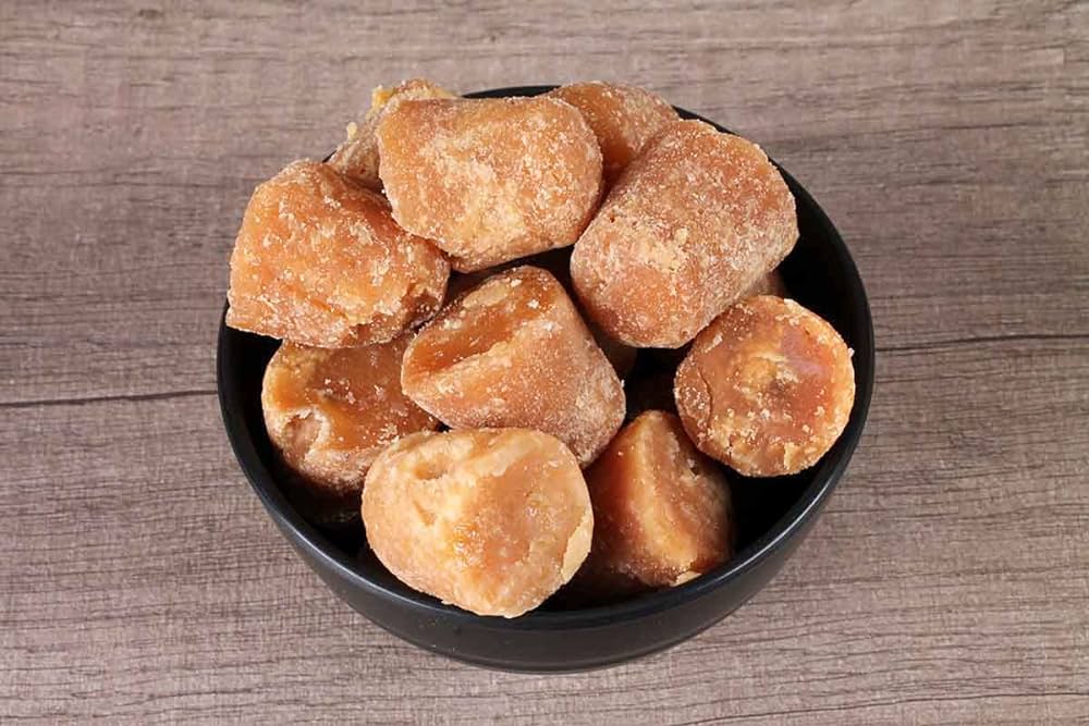 Health benefits of jaggery.